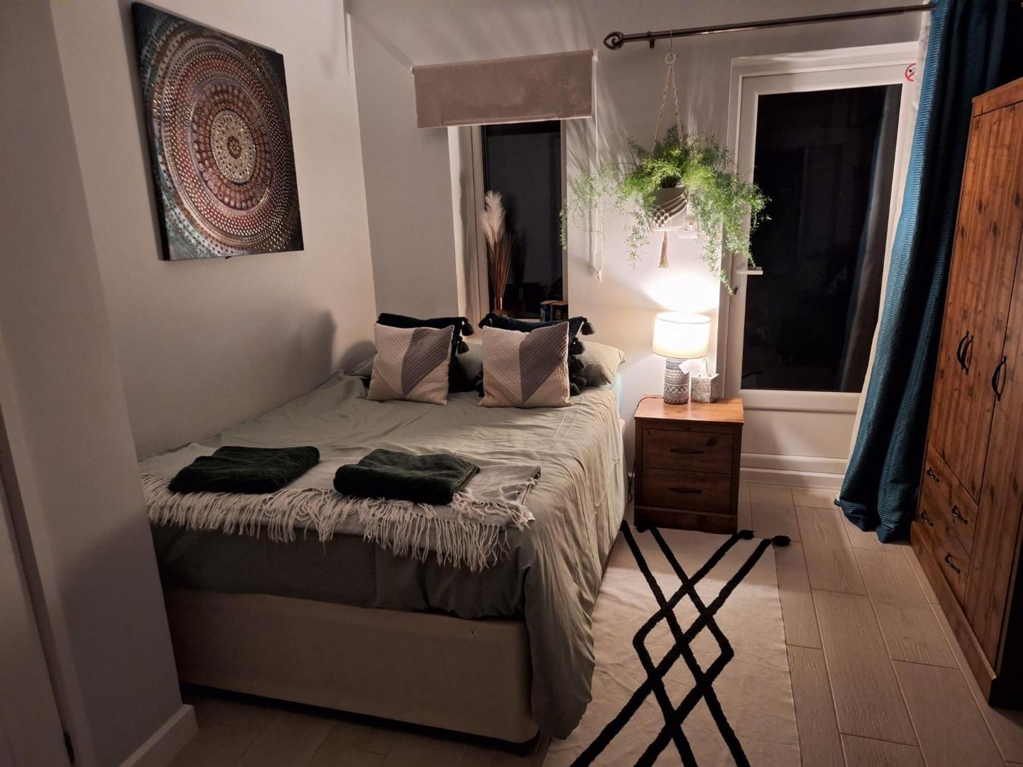 New, Stylish Studio Flat With Private Patio And Free On-Street Parking Check Out At 11Am Bournemouth Zewnętrze zdjęcie